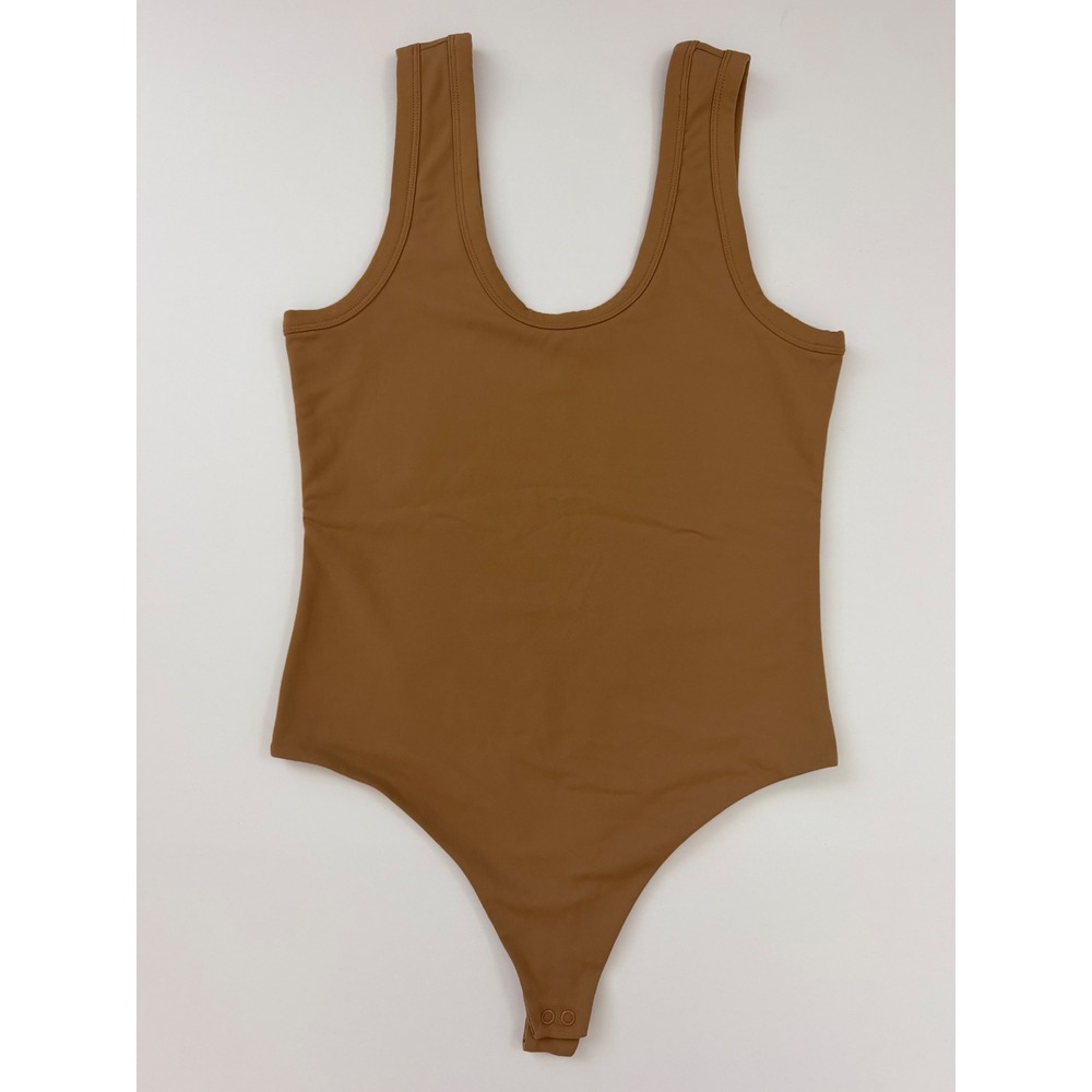 Nuuds Womens Sleeveless Scoop Neck Bodysuit Tan Brown Medium Thong Snap Closure